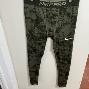 #4004 NIKE MEN DRI FIT TIGHT XXL